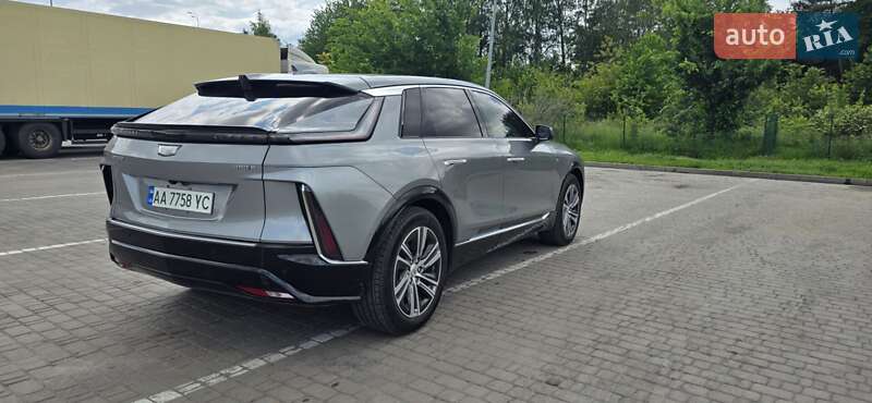 Позашляховик / Кросовер Cadillac Lyriq 2023 в Києві