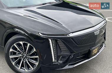 Внедорожник / Кроссовер Cadillac Lyriq 2023 в 