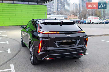 Позашляховик / Кросовер Cadillac Lyriq 2023 в 