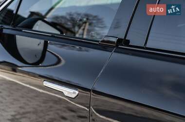 Внедорожник / Кроссовер Cadillac Lyriq 2022 в 