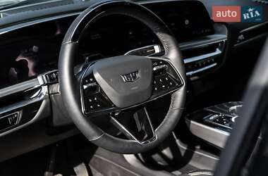 Внедорожник / Кроссовер Cadillac Lyriq 2022 в 