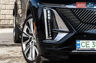 Внедорожник / Кроссовер Cadillac Lyriq 2022 в 