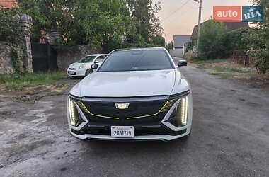 Внедорожник / Кроссовер Cadillac Lyriq 2024 в 