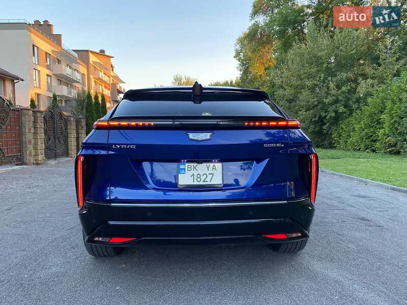 Внедорожник / Кроссовер Cadillac Lyriq 2023 в Ровно