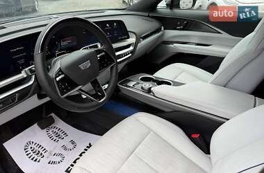 Внедорожник / Кроссовер Cadillac Lyriq 2022 в 