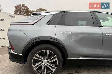 Внедорожник / Кроссовер Cadillac Lyriq 2022 в 