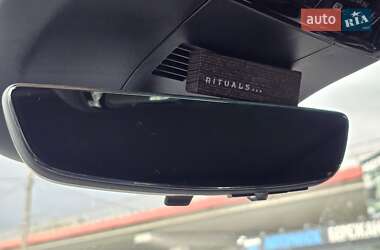 Внедорожник / Кроссовер Cadillac Lyriq 2024 в 
