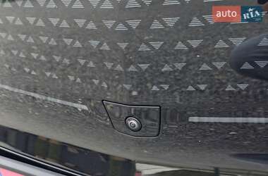 Внедорожник / Кроссовер Cadillac Lyriq 2024 в 