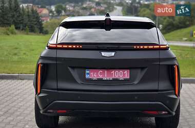 Внедорожник / Кроссовер Cadillac Lyriq 2024 в 