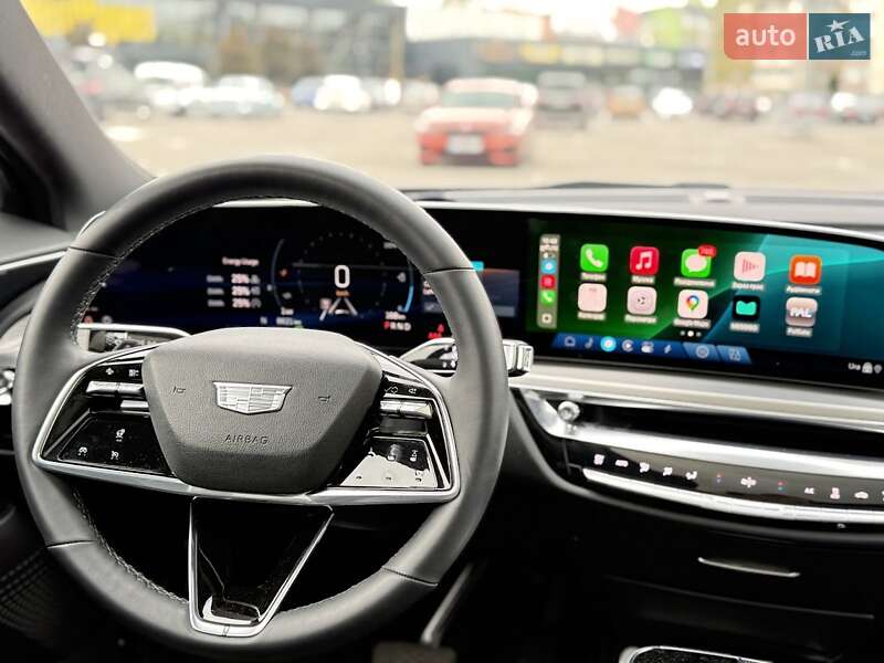 Внедорожник / Кроссовер Cadillac Lyriq 2023 в Киеве