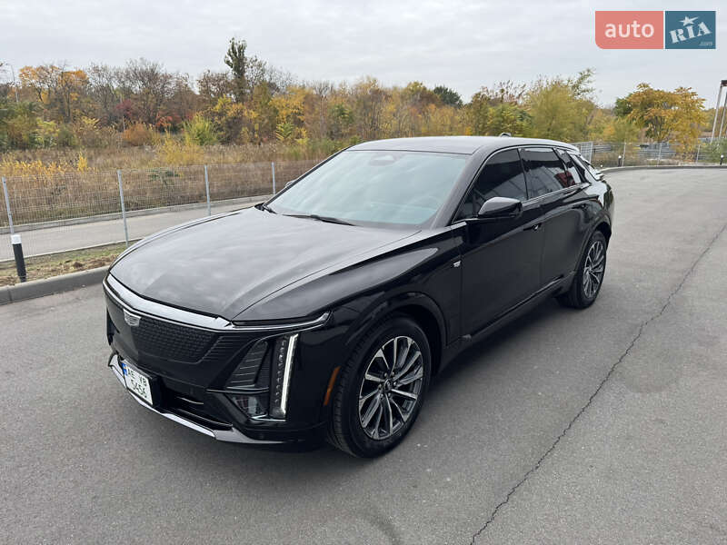 Універсал Cadillac Lyriq 2023 в Дніпрі фото 13 Універсал Cadillac Lyriq 2023 в Дніпрі