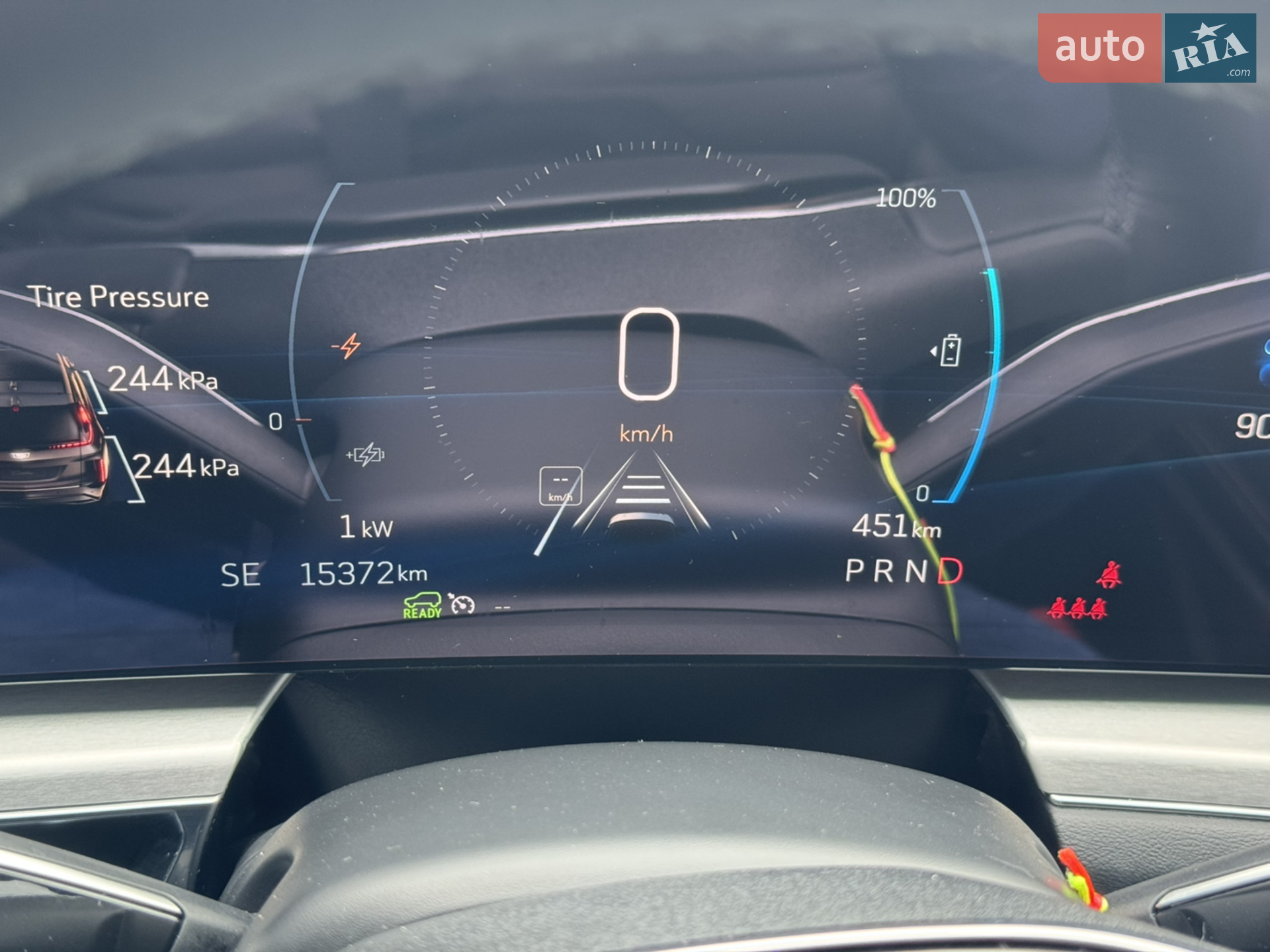 2023 Cadillac Lyriq - мініатюра 34