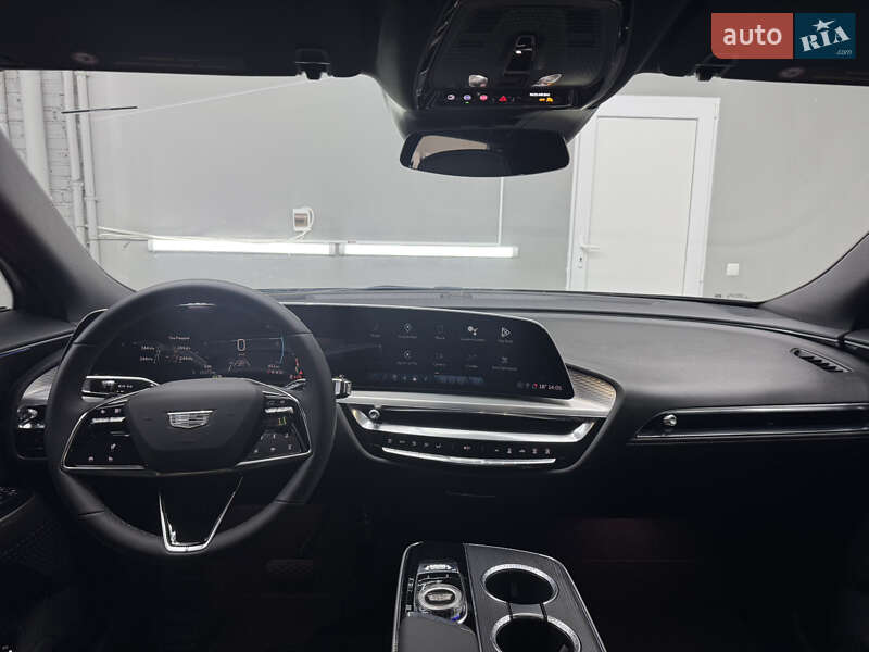Універсал Cadillac Lyriq 2023 в Дніпрі фото 35 Універсал Cadillac Lyriq 2023 в Дніпрі