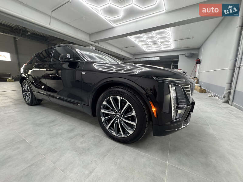 Універсал Cadillac Lyriq 2023 в Дніпрі фото 4 Універсал Cadillac Lyriq 2023 в Дніпрі