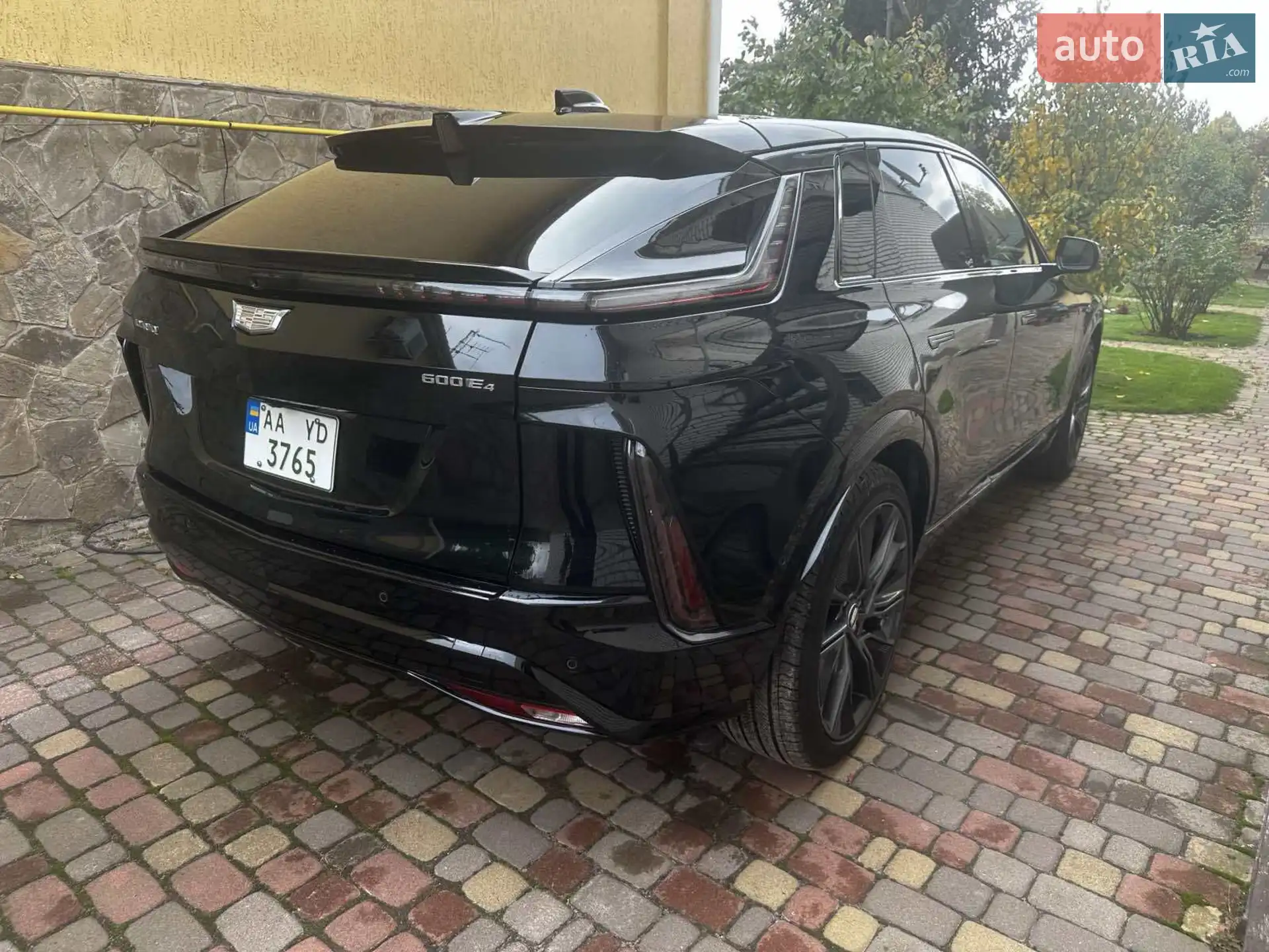 2023 Cadillac Lyriq - мініатюра 24