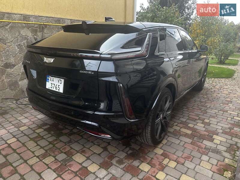 Позашляховик / Кросовер Cadillac Lyriq 2023 в Києві фото 24 Позашляховик / Кросовер Cadillac Lyriq 2023 в Києві