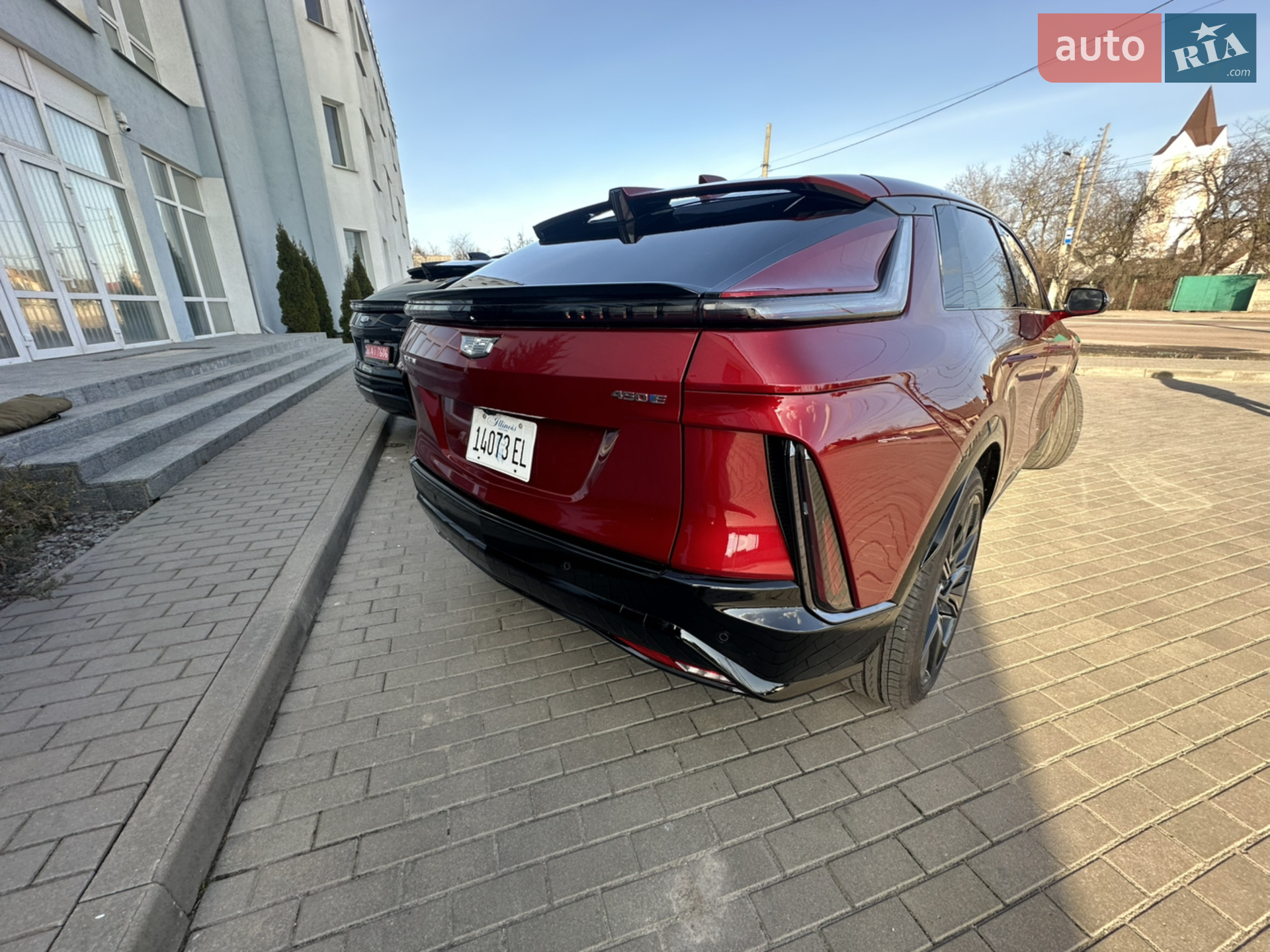 2023 Cadillac Lyriq - мініатюра 12