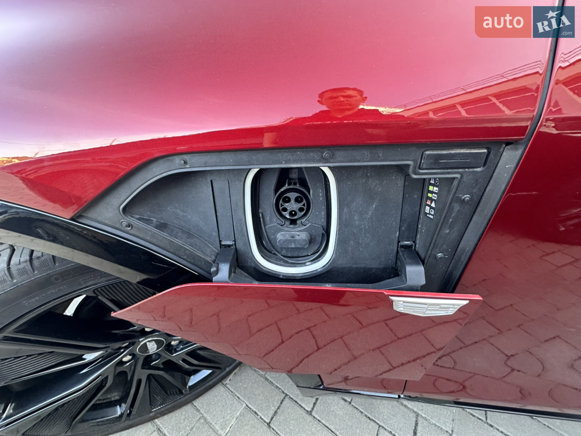 2023 Cadillac Lyriq - мініатюра 20