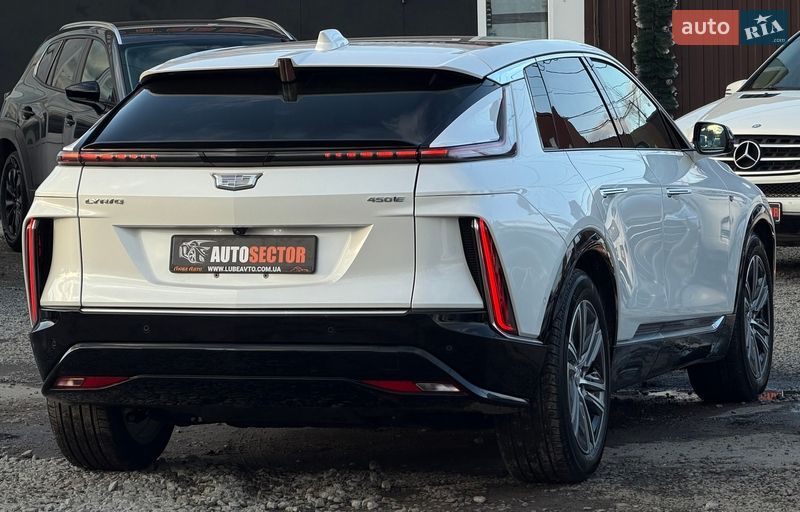 Внедорожник / Кроссовер Cadillac Lyriq 2023 в Харькове