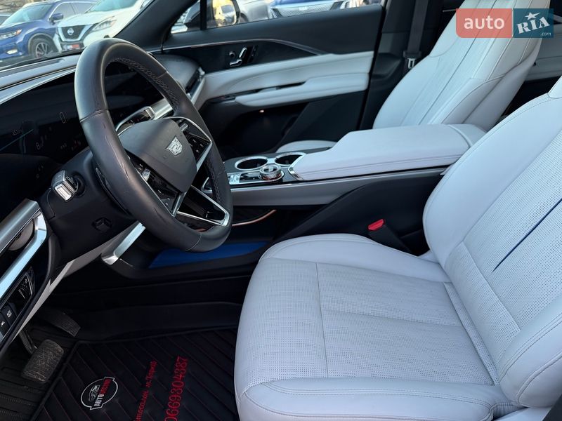 Внедорожник / Кроссовер Cadillac Lyriq 2023 в Харькове