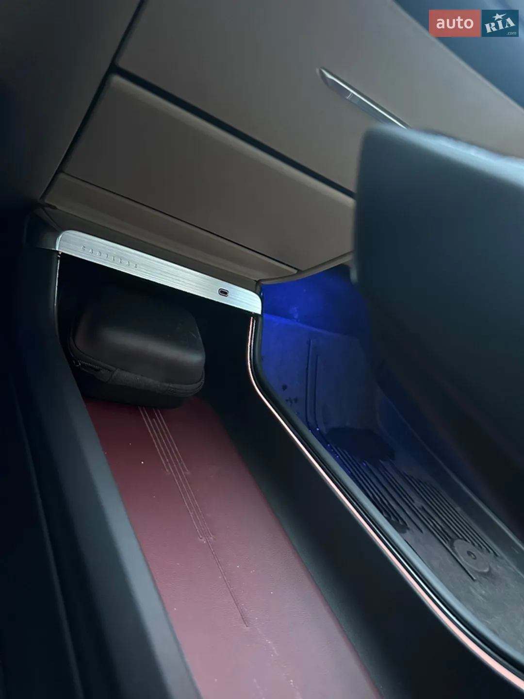 2023 Cadillac Lyriq - мініатюра 77