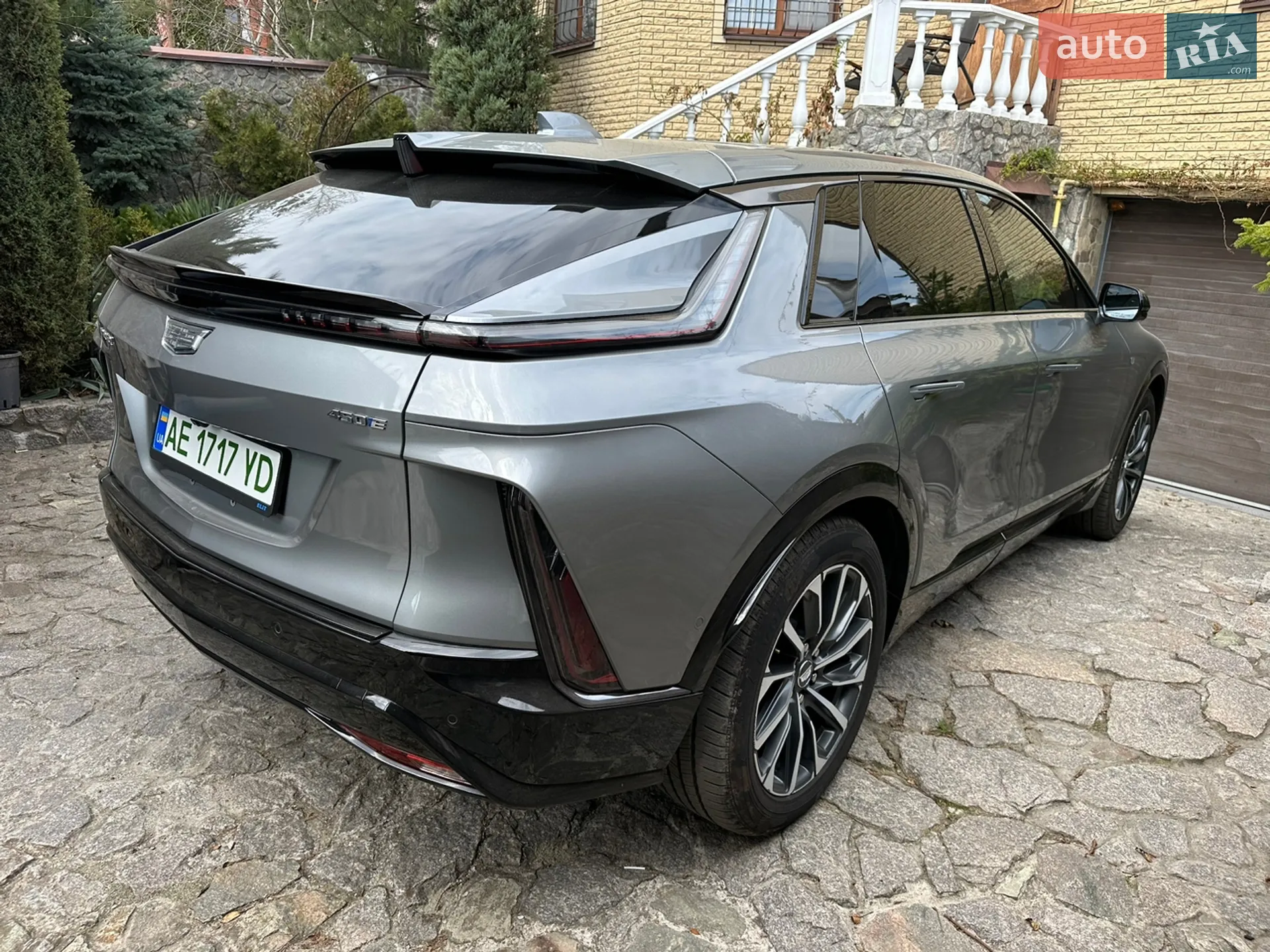 2023 Cadillac Lyriq - мініатюра 6