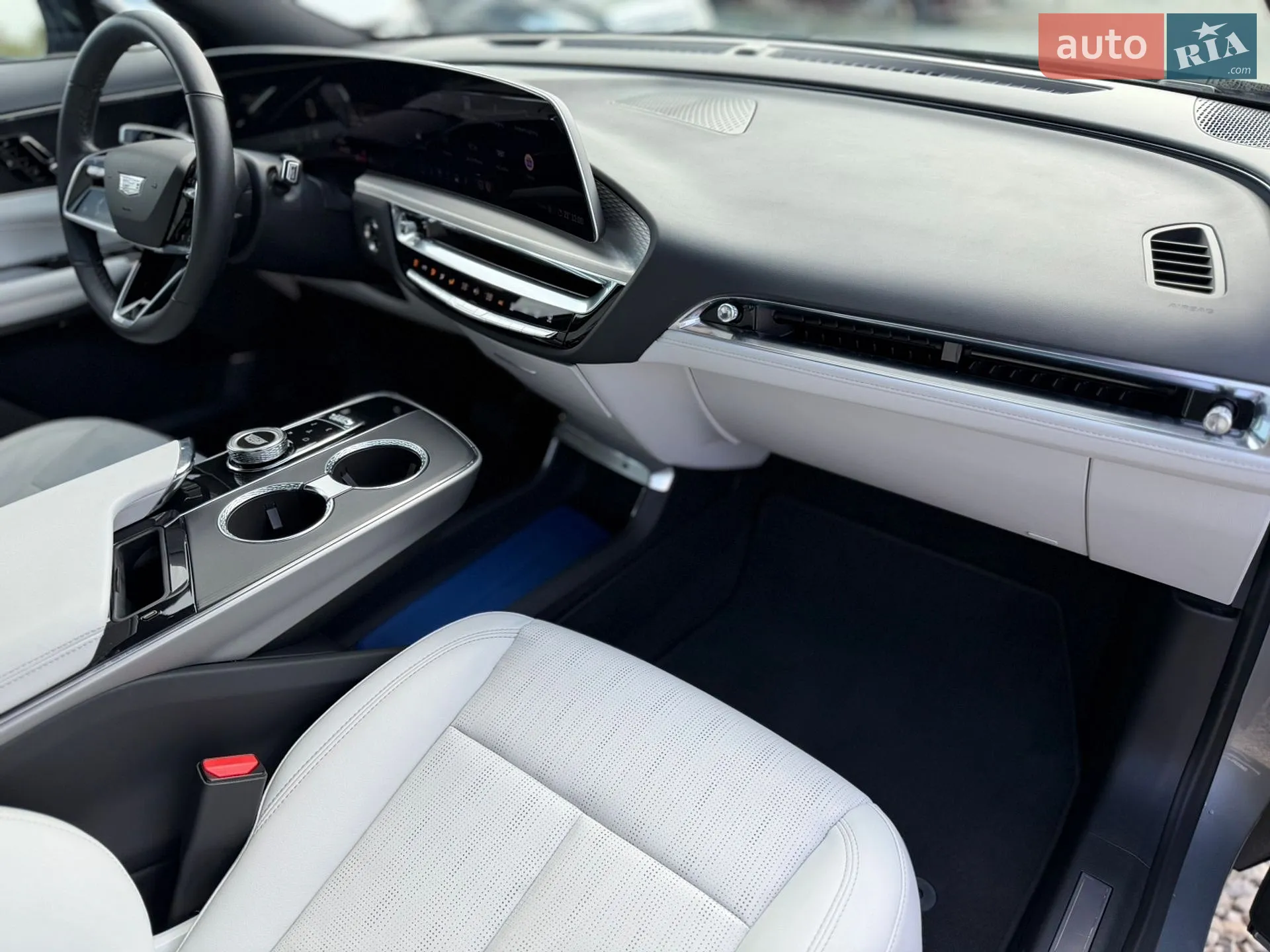2024 Cadillac Lyriq - мініатюра 26