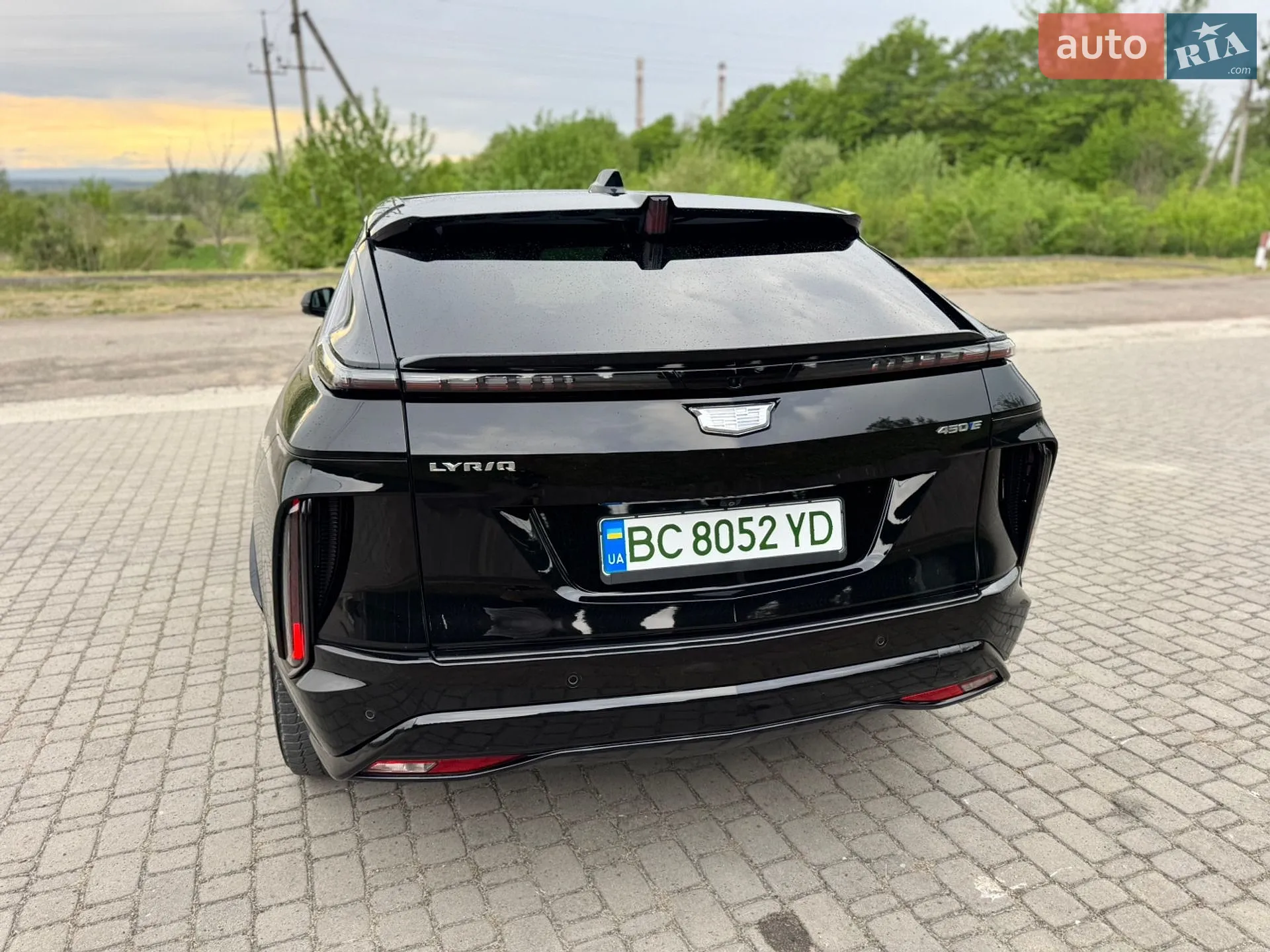 2023 Cadillac Lyriq - мініатюра 10