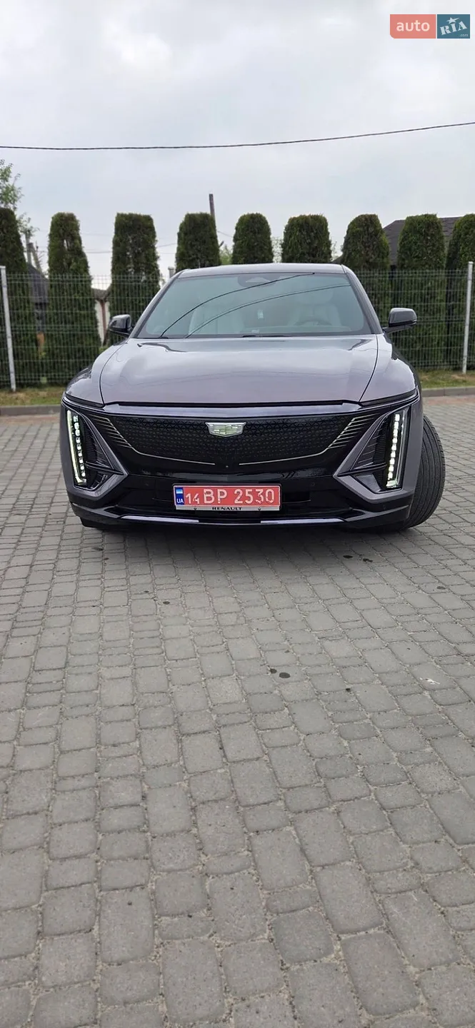 2024 Cadillac Lyriq - мініатюра 3