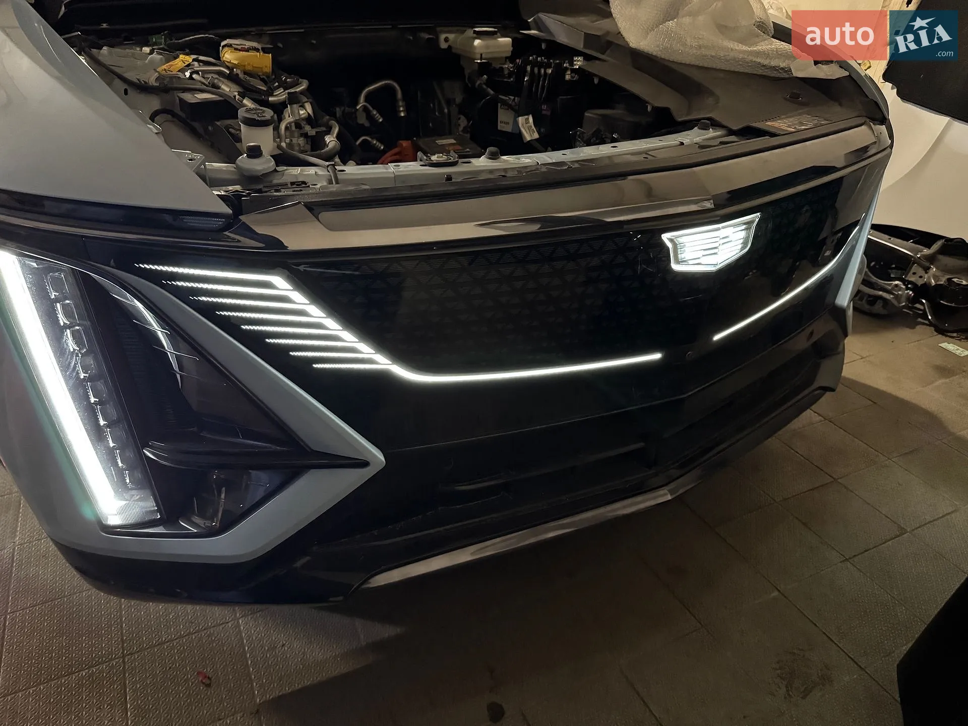 2023 Cadillac Lyriq - мініатюра 9