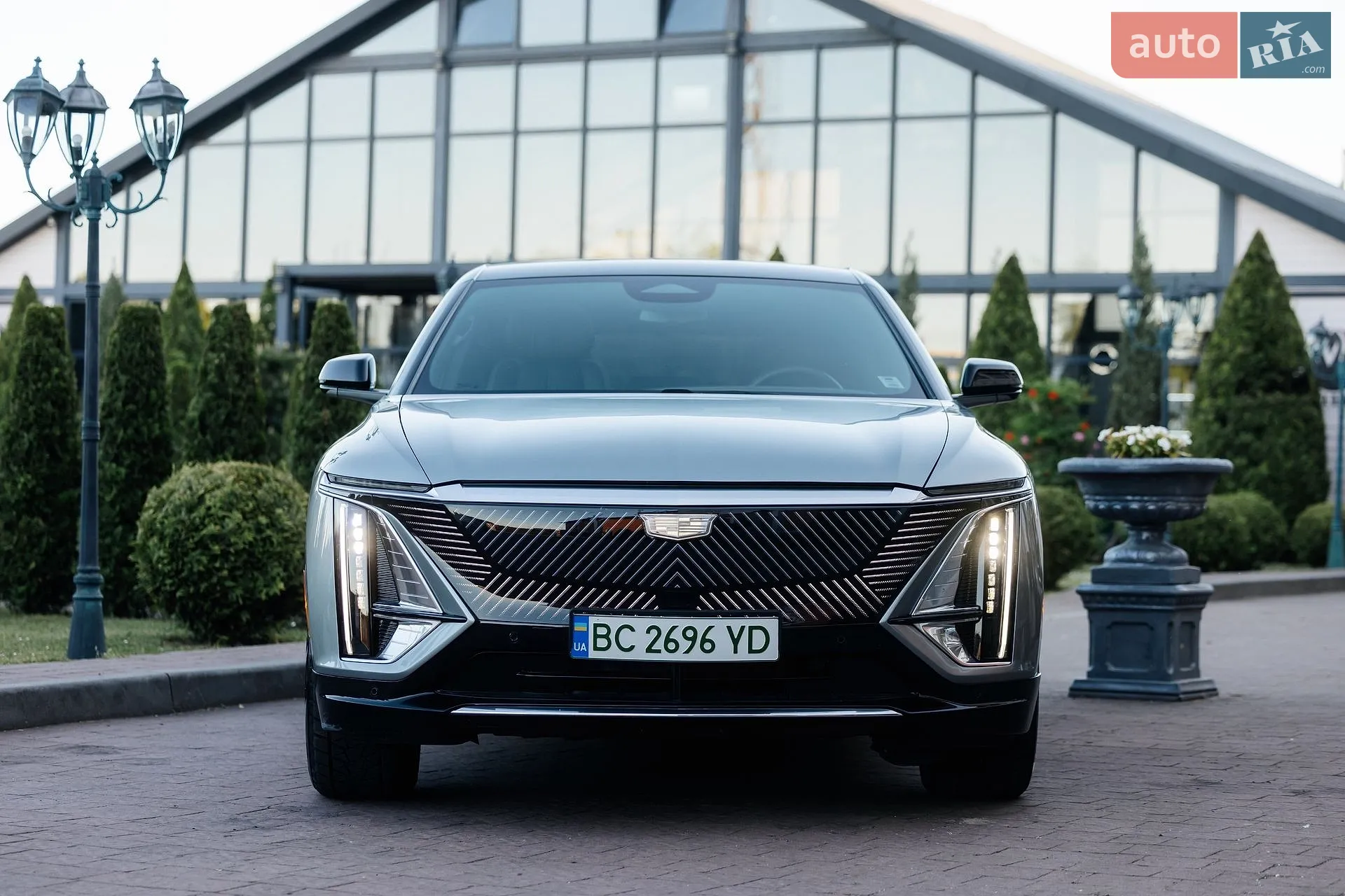 2024 Cadillac Lyriq - мініатюра 14