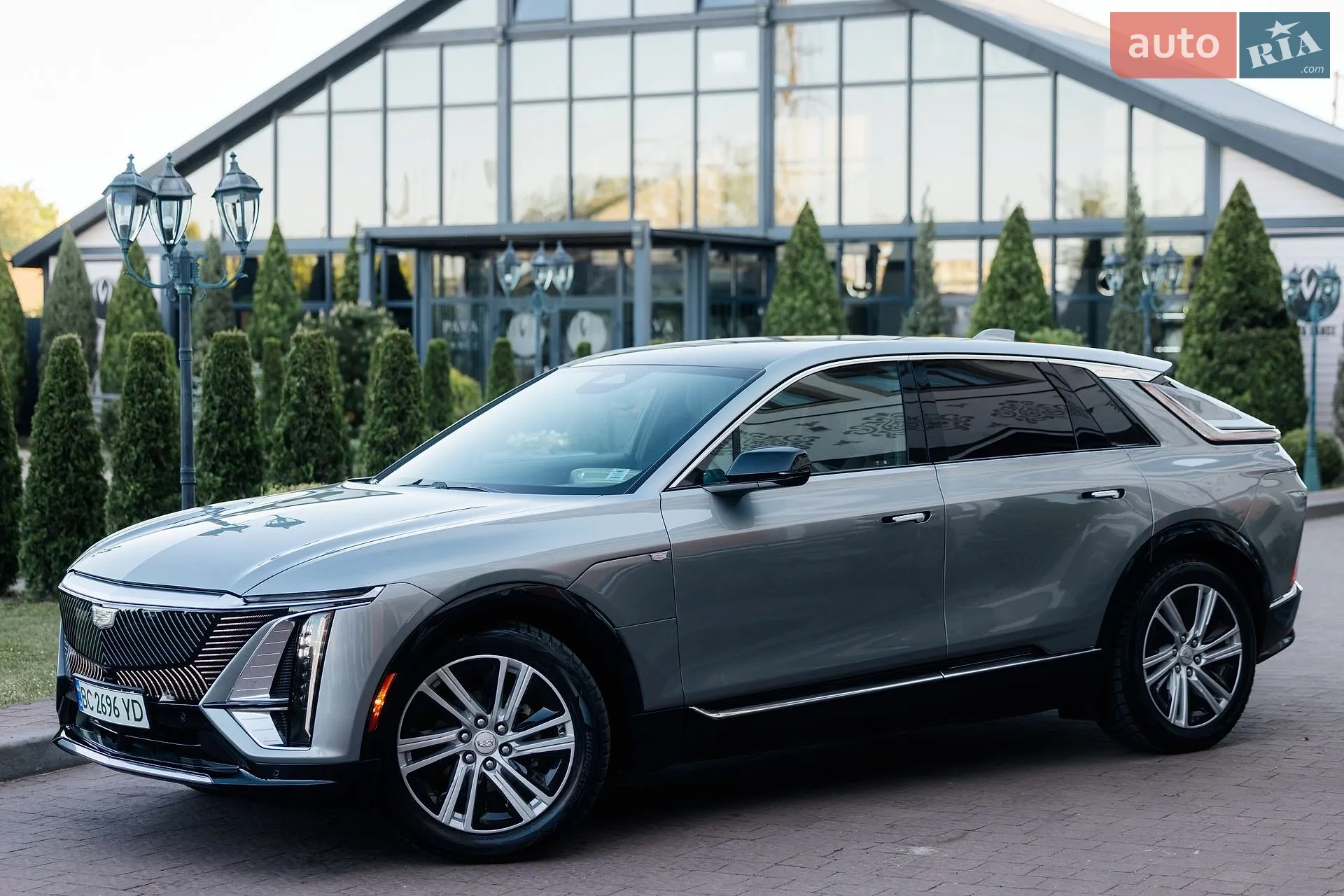 2024 Cadillac Lyriq - мініатюра 6