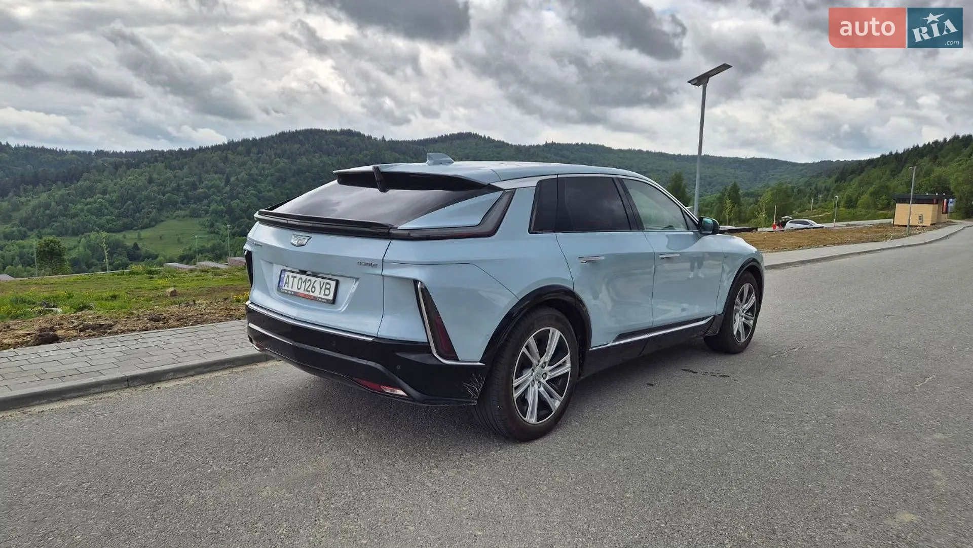2024 Cadillac Lyriq - мініатюра 5