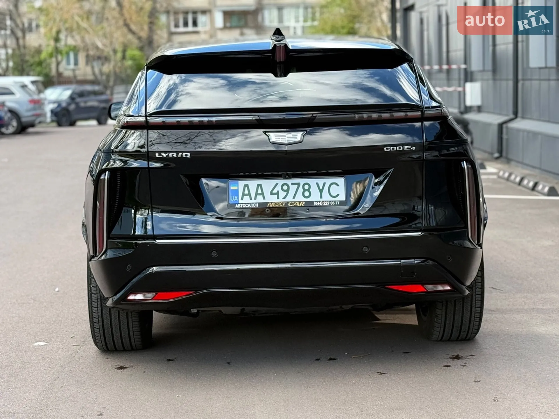 2023 Cadillac Lyriq - мініатюра 8