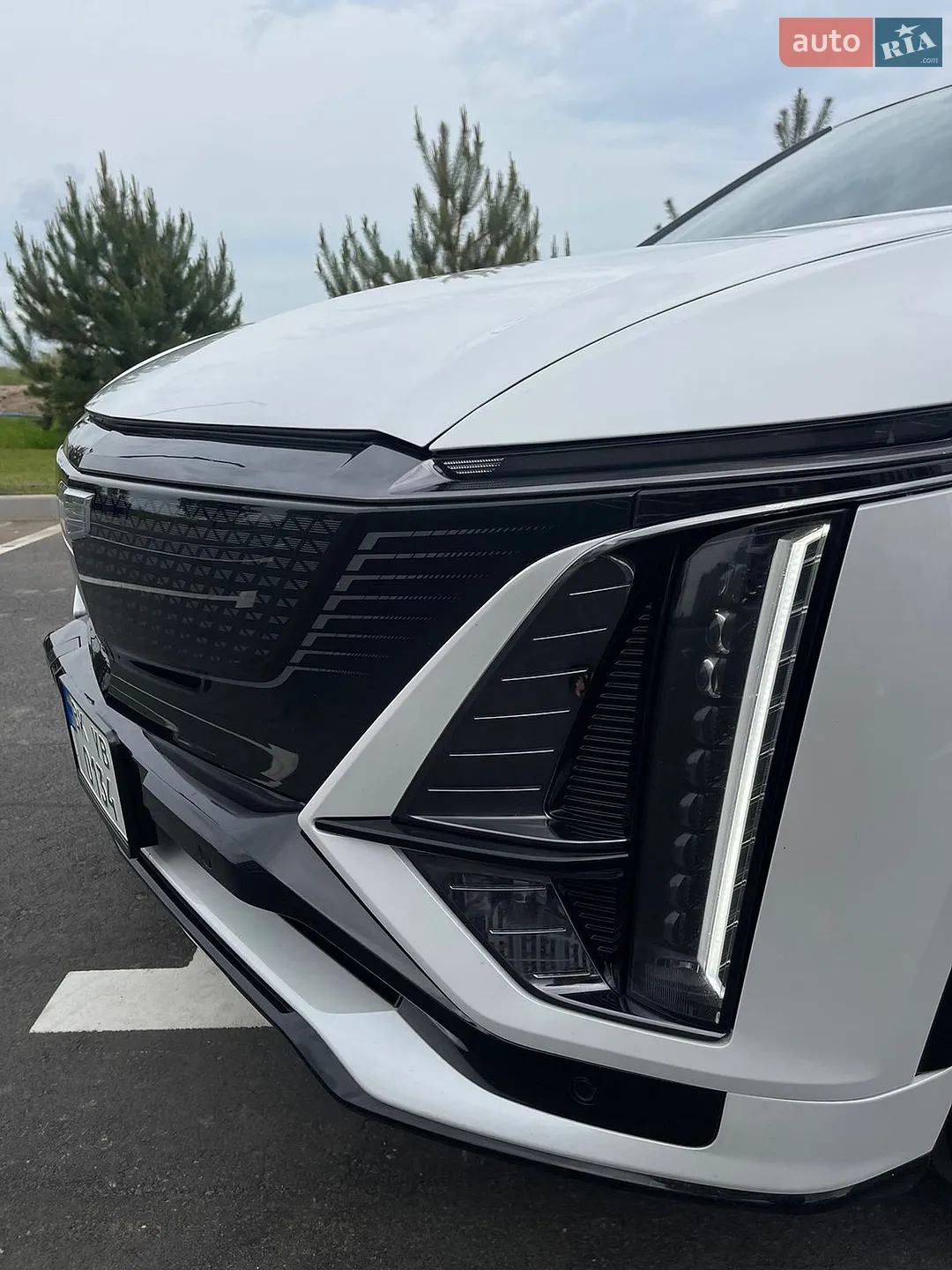 2023 Cadillac Lyriq - мініатюра 8
