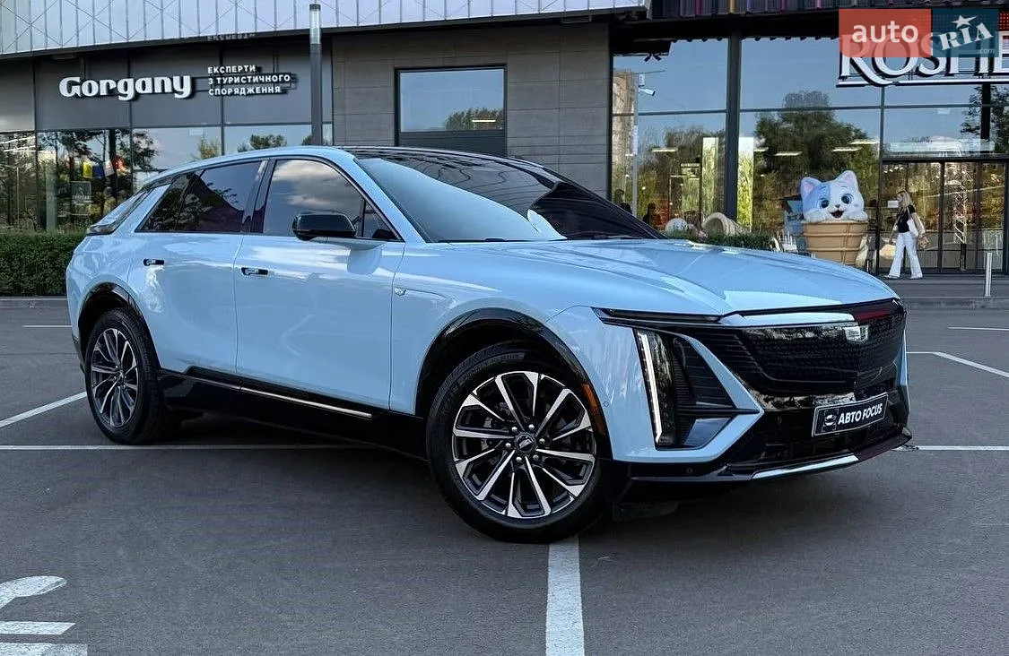 2023 Cadillac Lyriq - фото 1