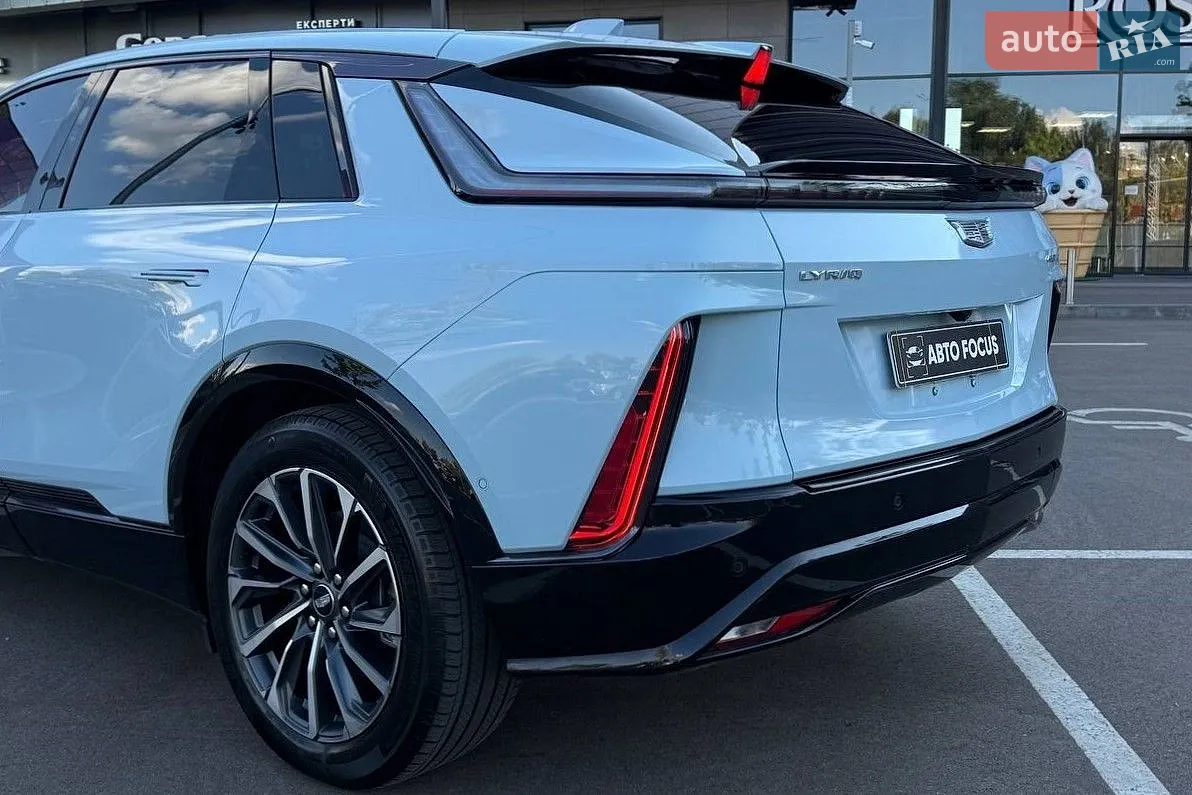 2023 Cadillac Lyriq - мініатюра 6