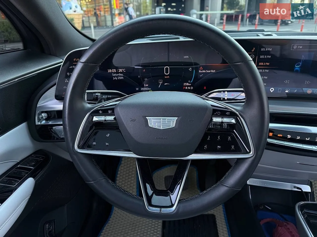 2023 Cadillac Lyriq - мініатюра 21