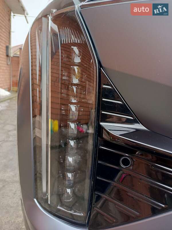 Позашляховик / Кросовер Cadillac  Optiq 2024 в Дніпрі