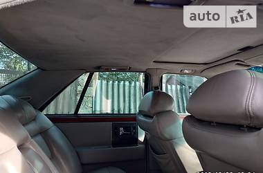 Седан Cadillac Seville 1992 в 