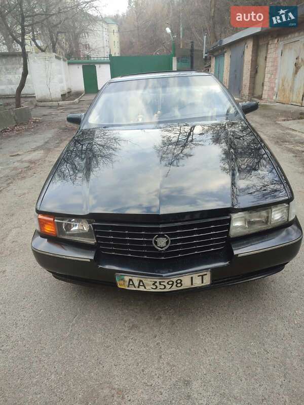 Седан Cadillac Seville 1997 в Києві
