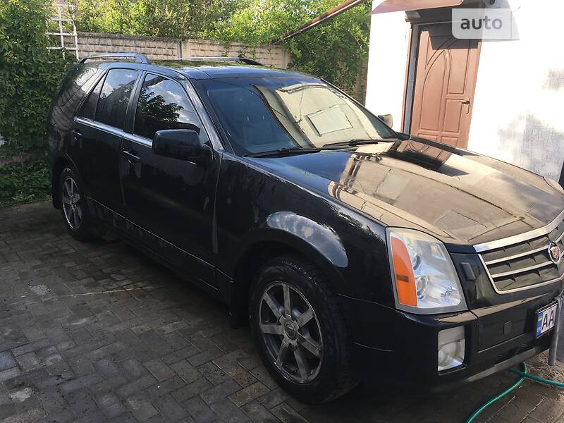 Внедорожник / Кроссовер Cadillac SRX 2004 в Киеве