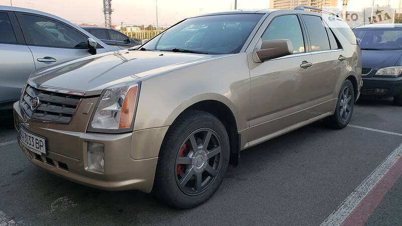 Позашляховик / Кросовер Cadillac SRX 2004 в Києві