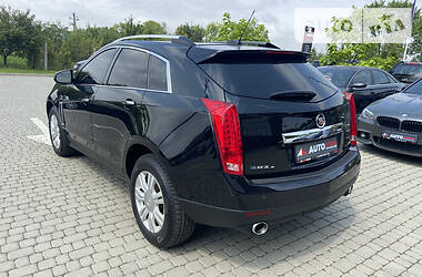 Внедорожник / Кроссовер Cadillac SRX 2015 в Львове