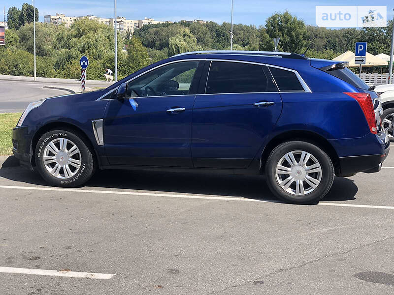 Внедорожник / Кроссовер Cadillac SRX 2013 в Виннице