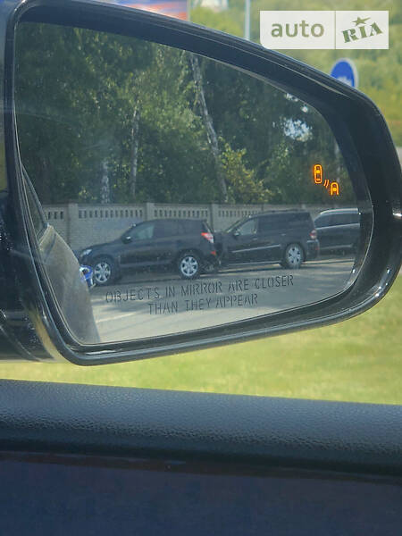 Внедорожник / Кроссовер Cadillac SRX 2013 в Виннице