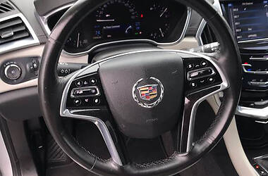 Внедорожник / Кроссовер Cadillac SRX 2012 в Ровно