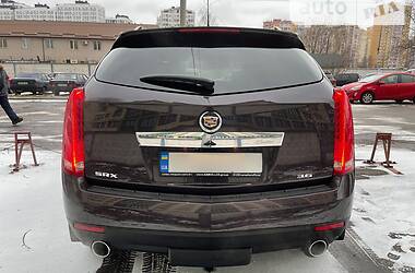 Внедорожник / Кроссовер Cadillac SRX 2015 в Киеве