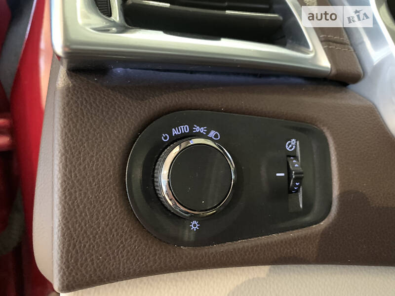Внедорожник / Кроссовер Cadillac SRX 2014 в Киеве