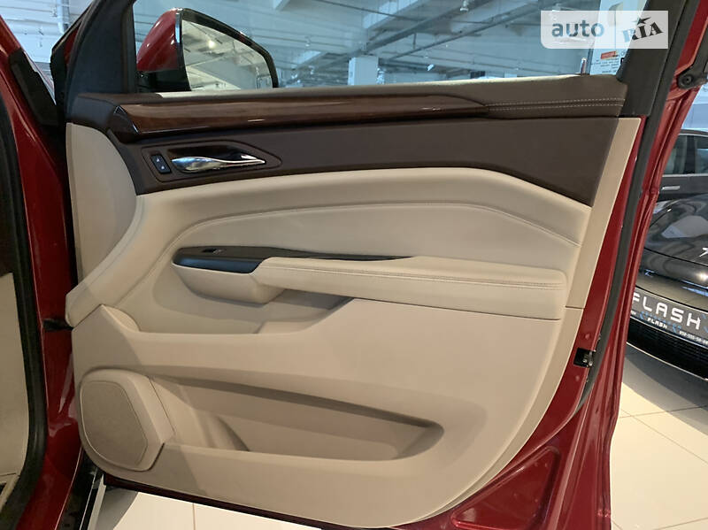 Внедорожник / Кроссовер Cadillac SRX 2014 в Киеве